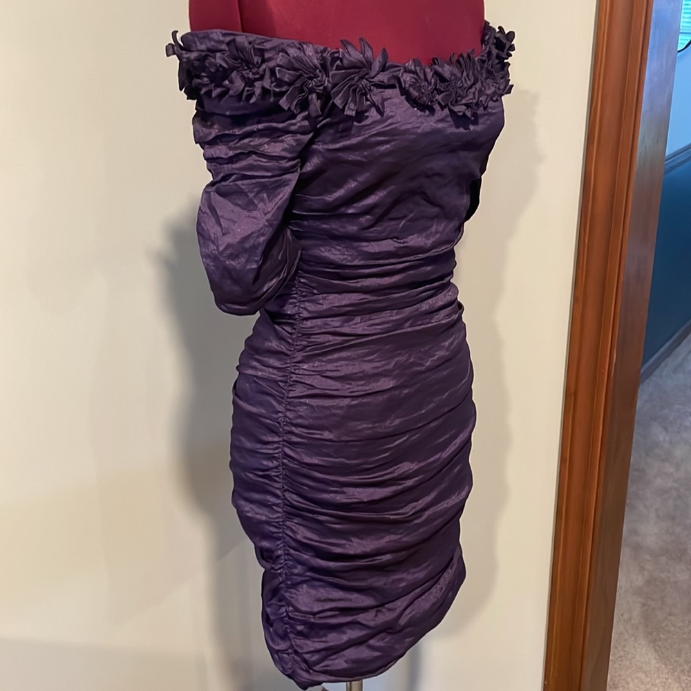 Meridith Dress - Picture 9 of 12